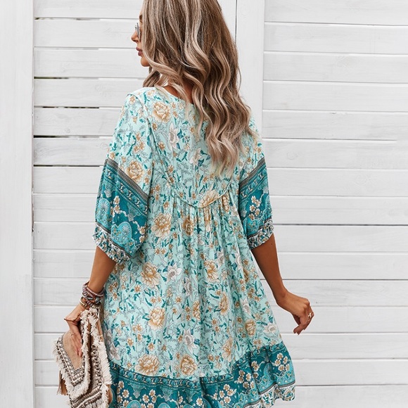 BOHO BABY DOLL FLORAL DRESS 💐 - Picture 5 of 6